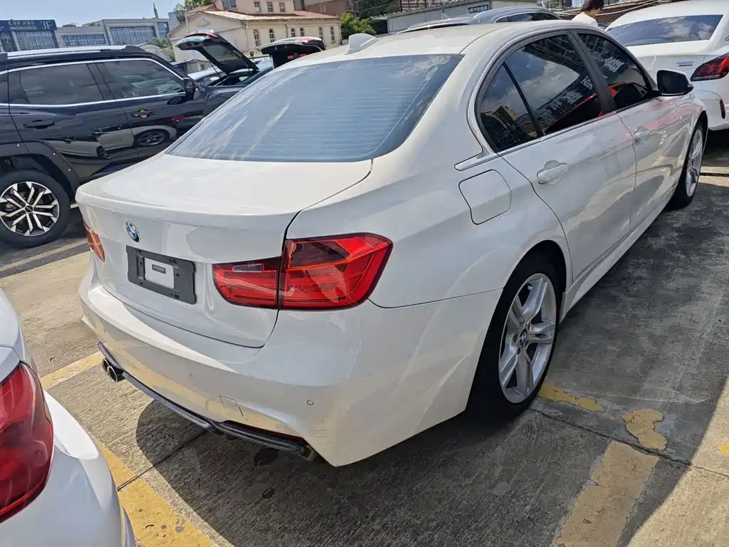 BMW 3 Series 2013 — фото 14