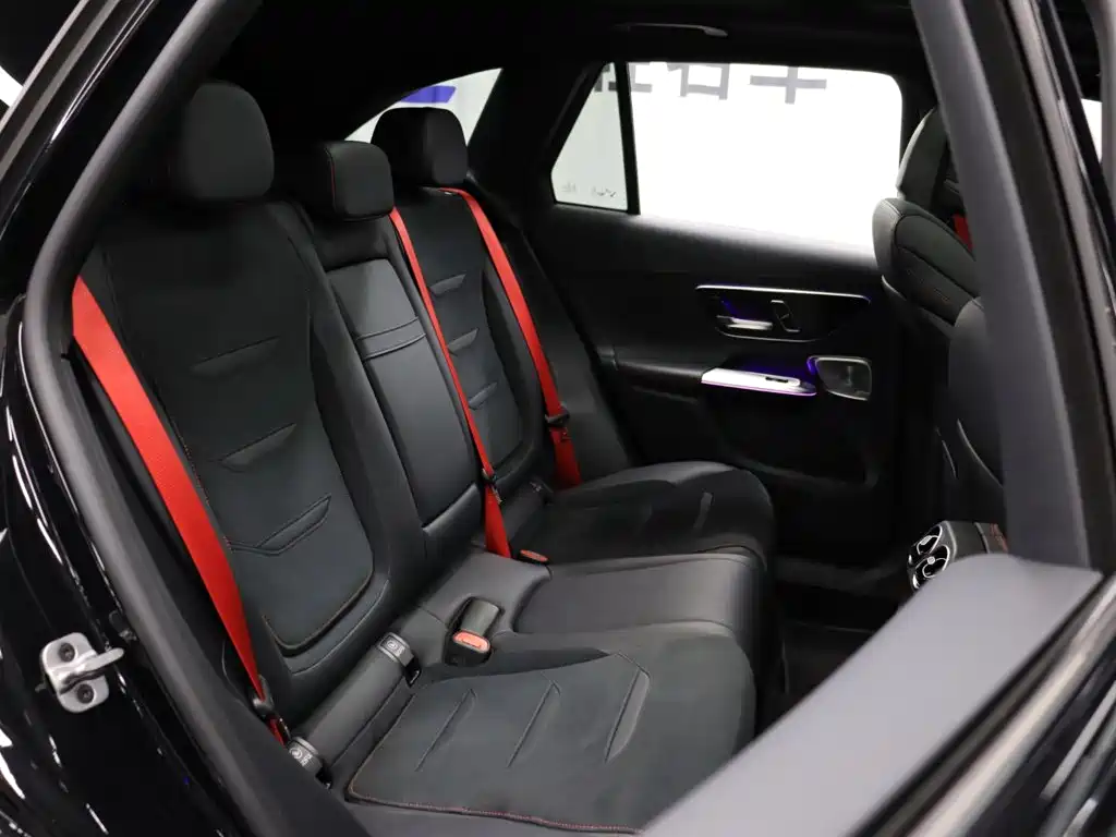 Mercedes-Benz GLC AMG 2024 — фото 23