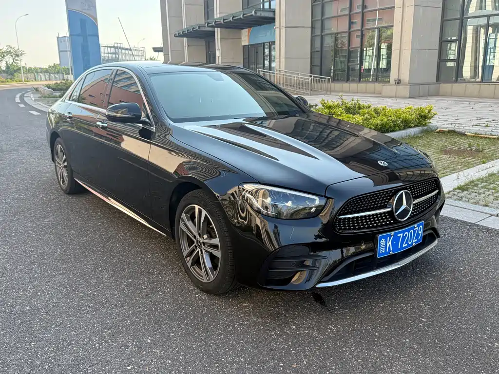Mercedes-Benz E-Class 2023 — фото 3