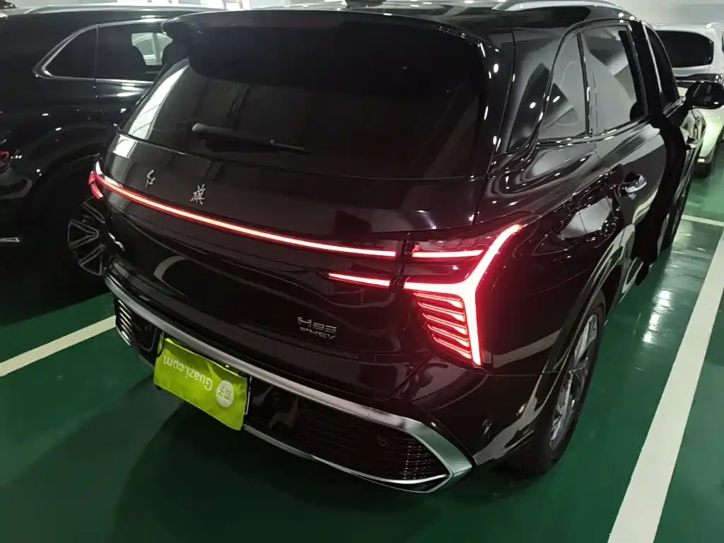 Hongqi HS3 PHEV 2024 — фото 8