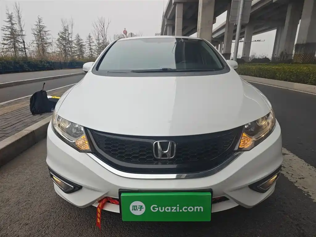 Honda Jade 2016 — фото 3