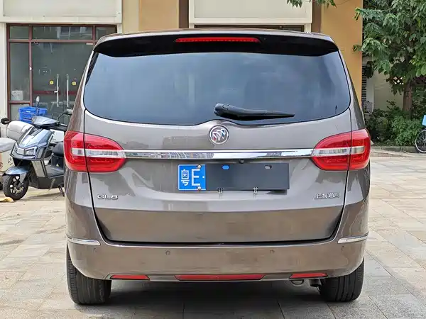 Buick GL8 2015