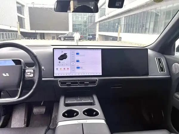 Li Auto L9 2024
