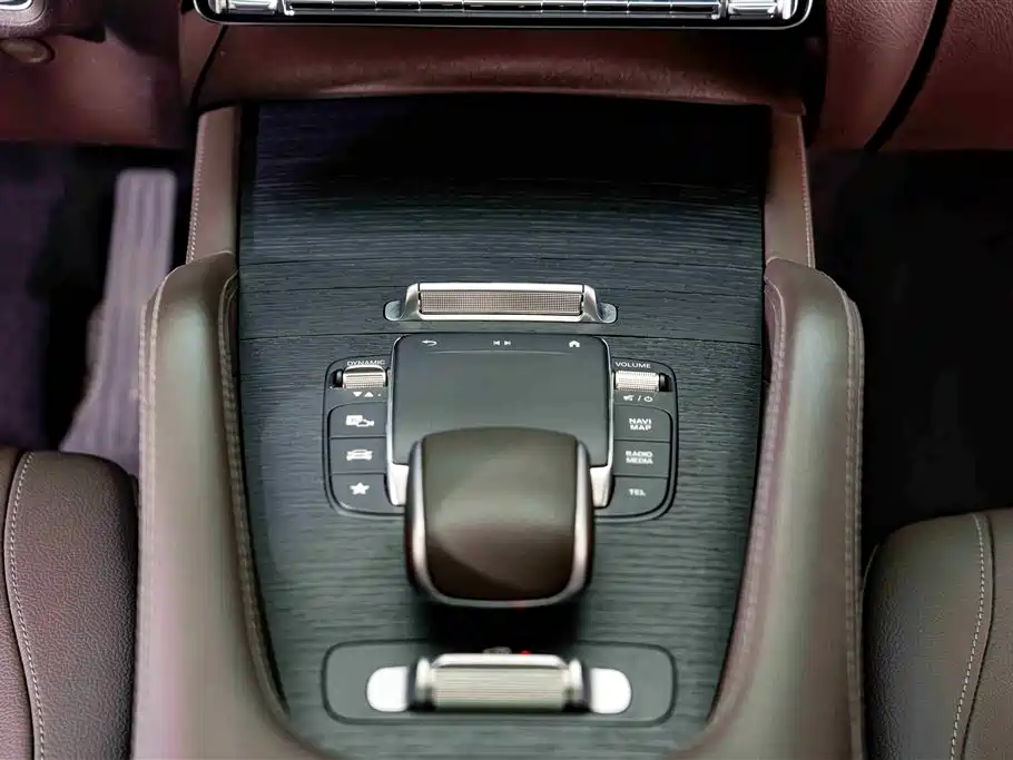 Mercedes-Benz GLE 2023 — фото 15