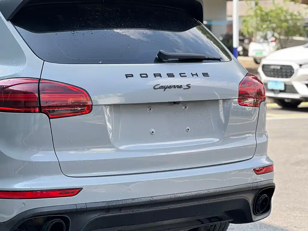 Porsche Cayenne 2015 — фото 6