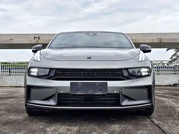 Lynk & Co 03 2021