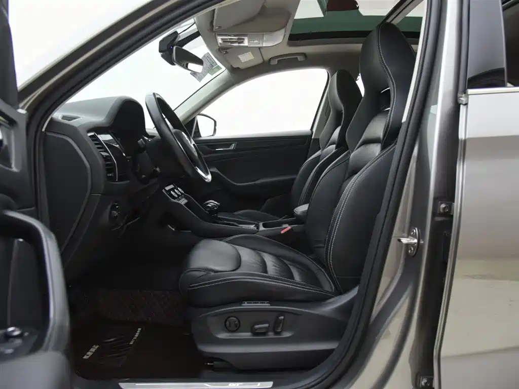 Skoda Kodiaq GT 2020 — фото 6