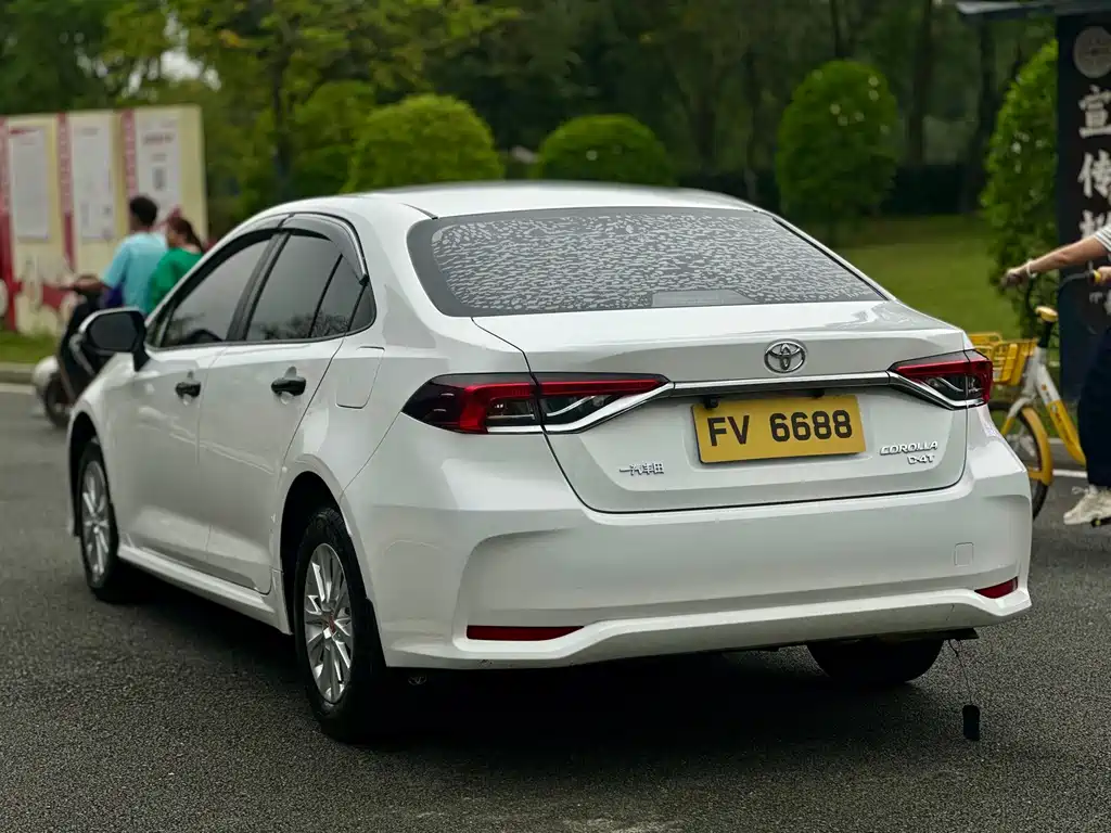 Toyota Corolla 2019 — фото 6