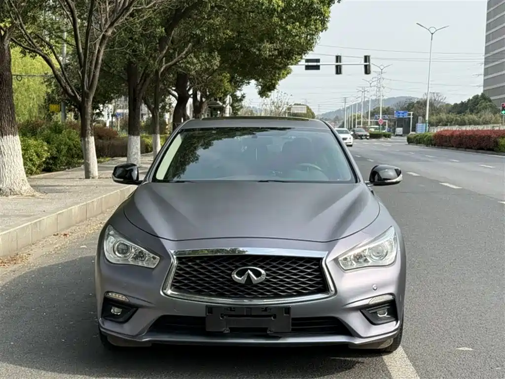 Infiniti Q50L 2019 — фото 24