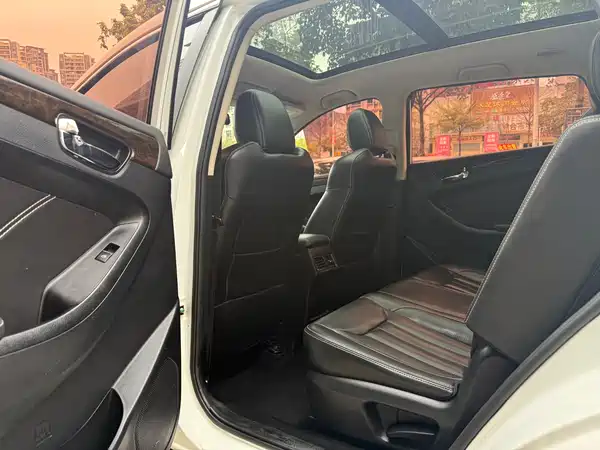 Dongfeng Scenery 580 2017