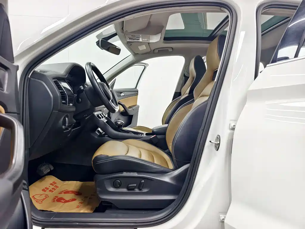 Skoda Kodiak GT 2021 — фото 11