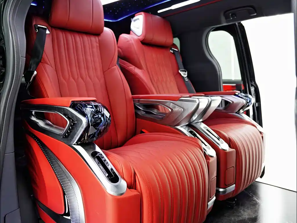 Toyota Granvia — фото 25