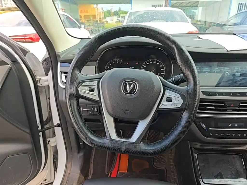 Changan CS35PLUS 2023 — фото 11