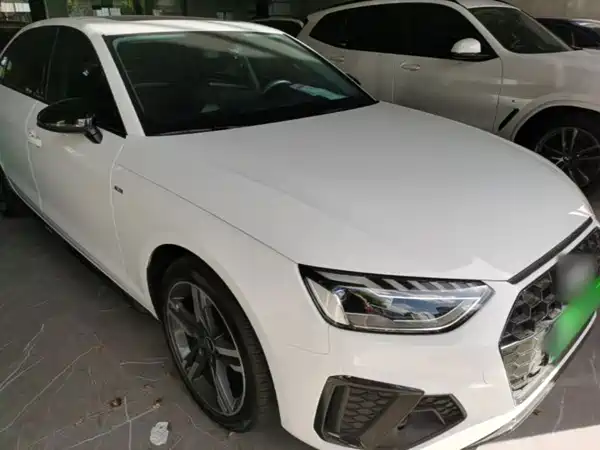 Audi A4L 2022