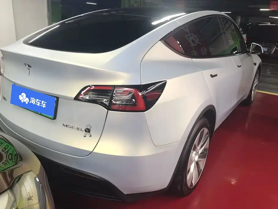 Tesla Model Y 2023 — фото 3