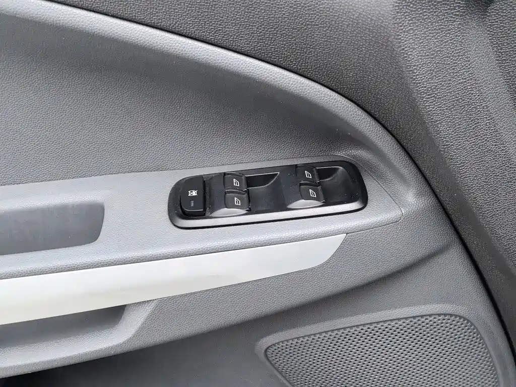 Ford EcoSport 2016 — фото 9
