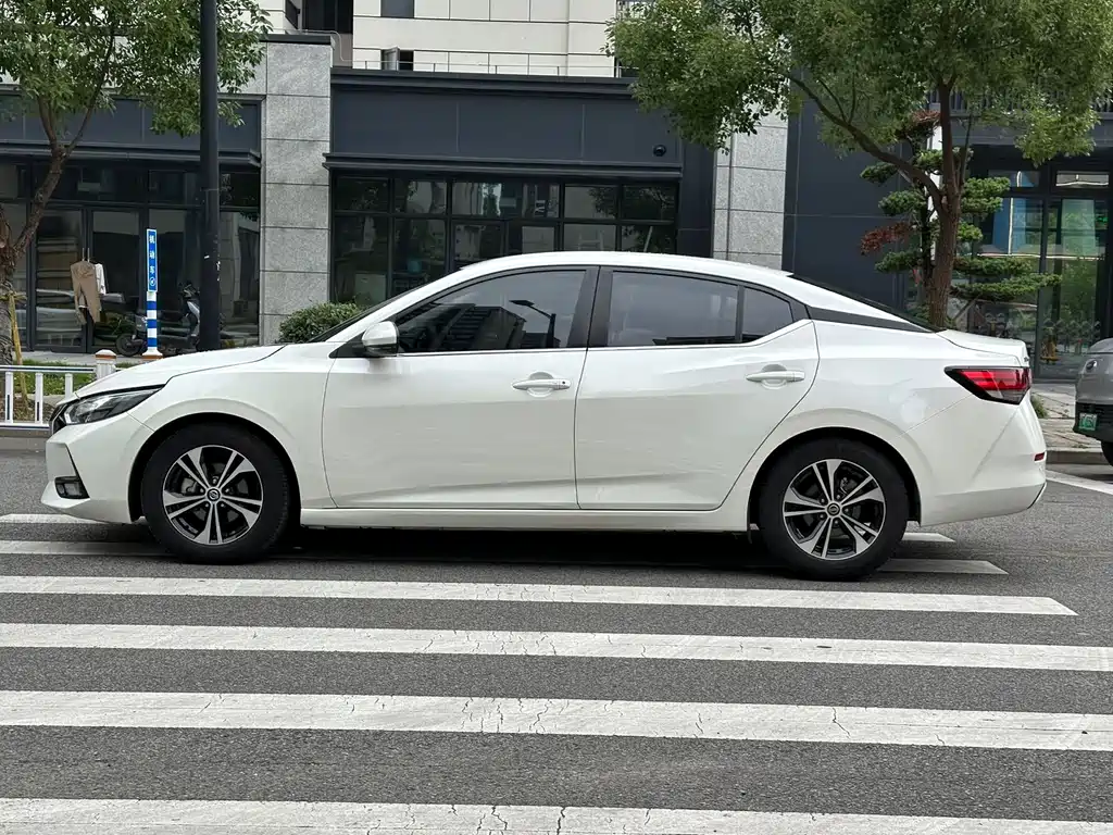 Nissan Sylphy 2020 — фото 4