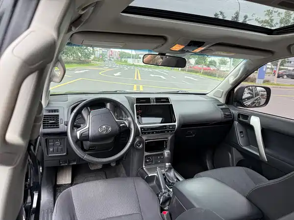Toyota Prado 2019