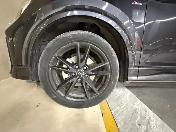 Audi Q2L 2022
