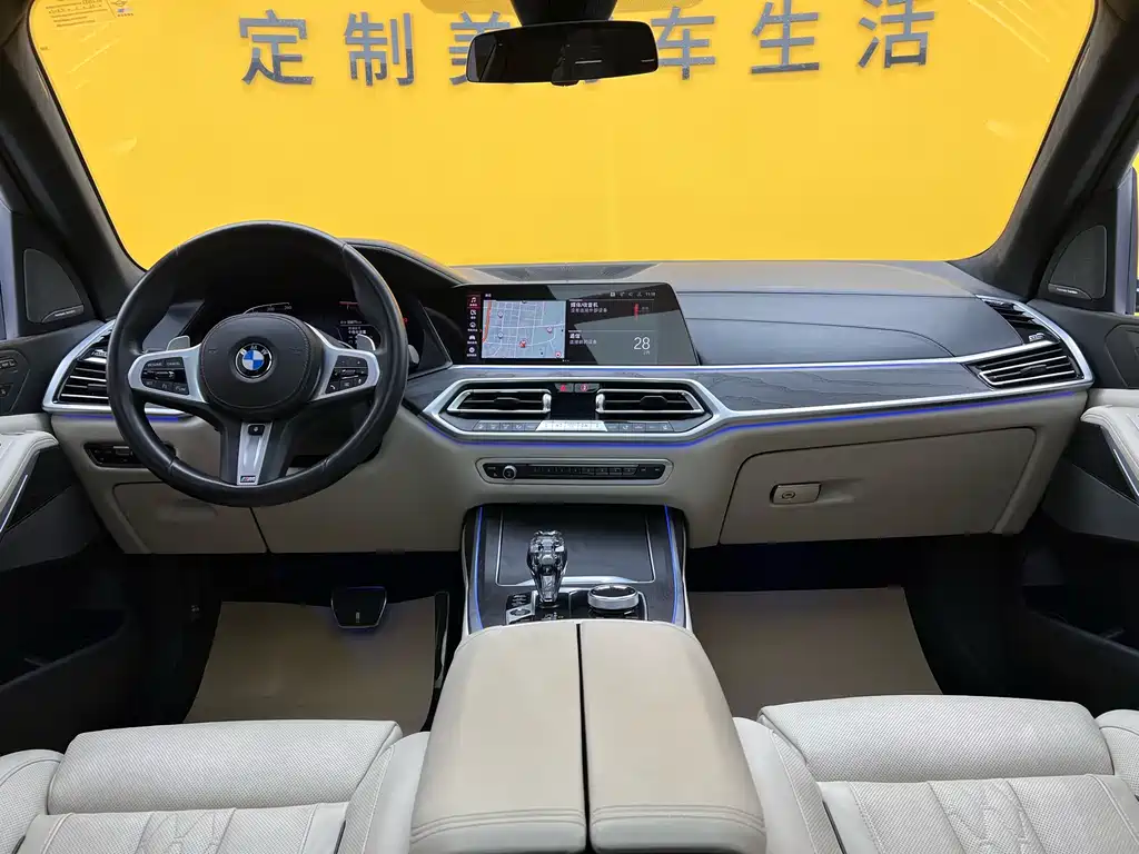 BMW X7 2021 — фото 16