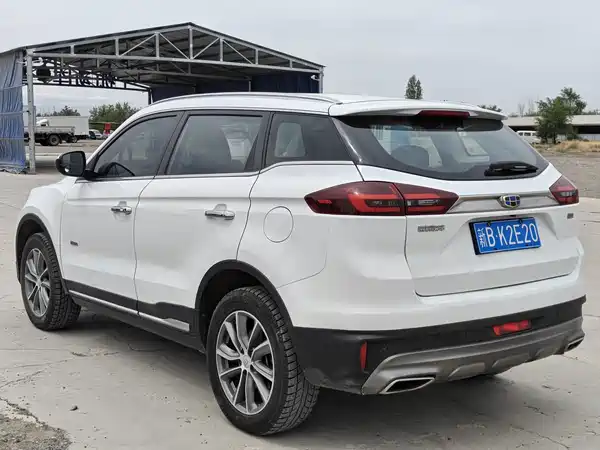 Geely Boyue 2018