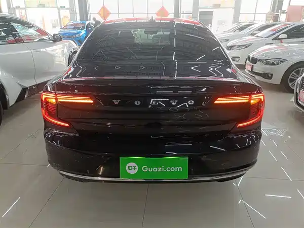 Volvo S90 2021