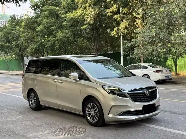 Buick GL8 2022