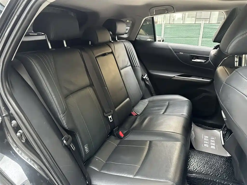 Toyota Harrier 2023 — фото 10