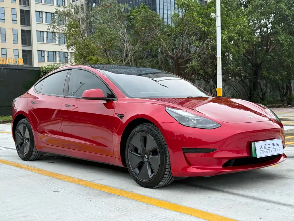 Tesla Model 3 2022 — фото 3