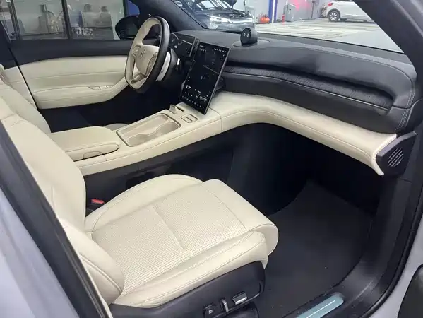 NIO ES6 2024