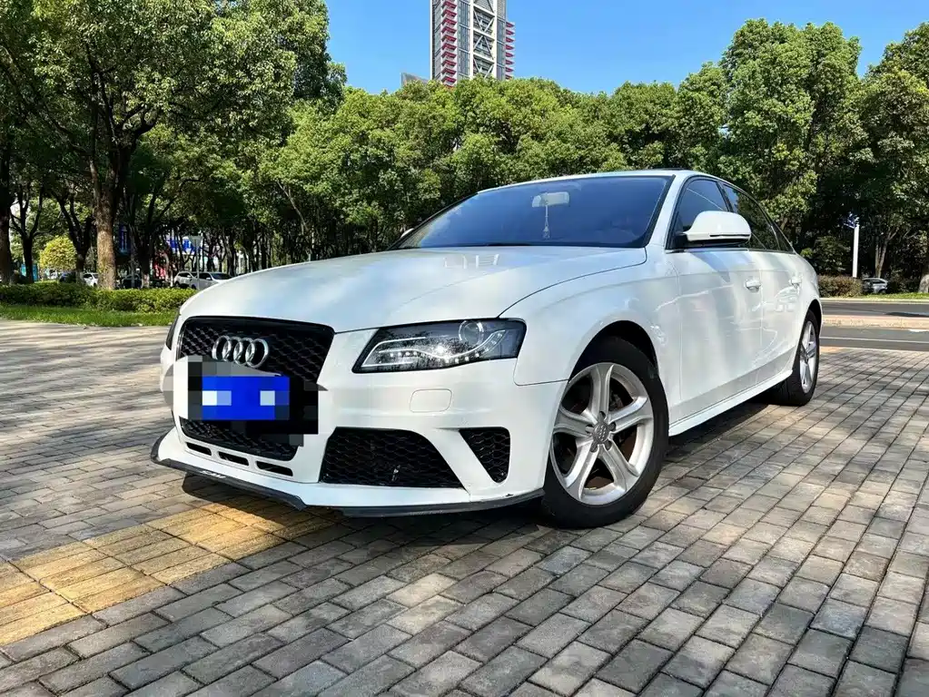 Audi A4L 2012