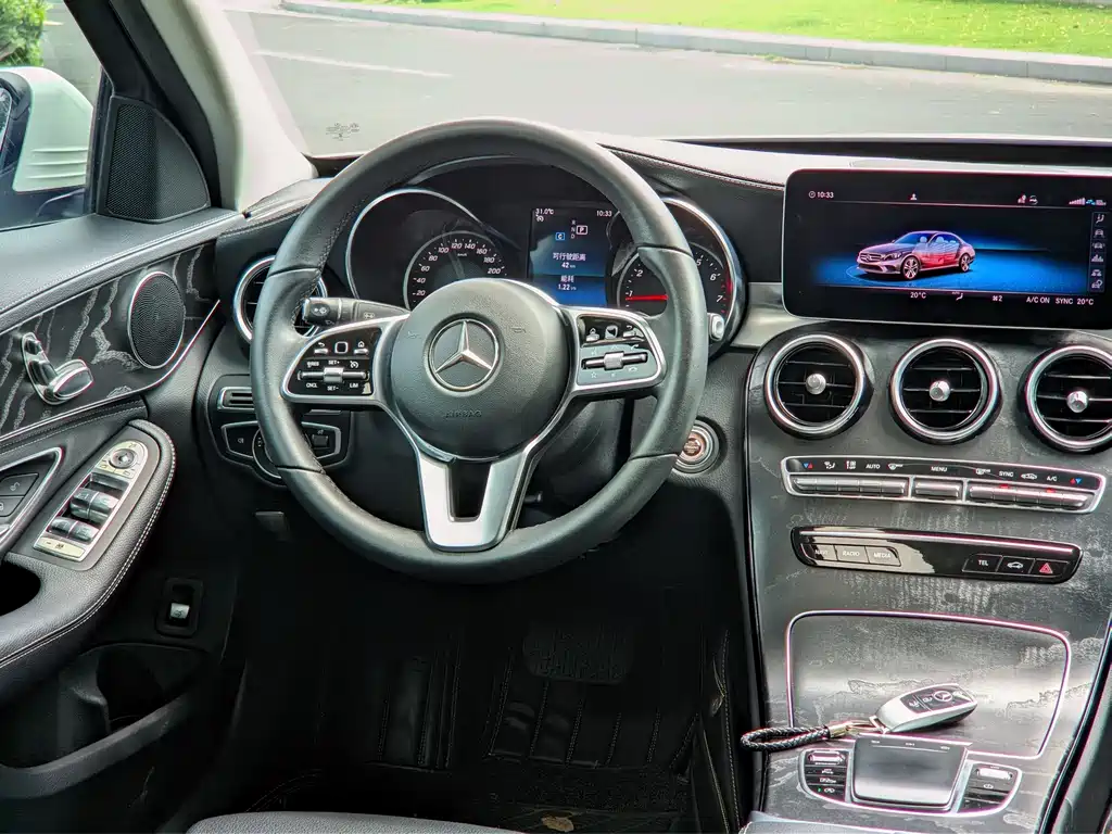 Mercedes-Benz C-Class 2019 — фото 11