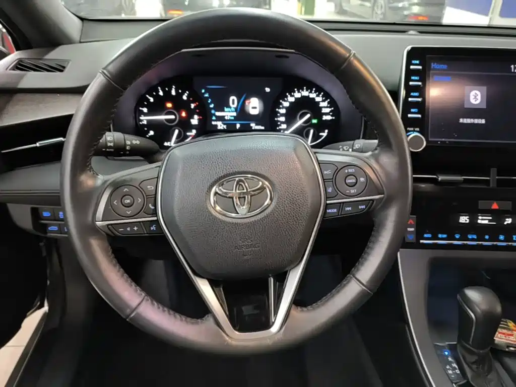 Toyota Avalon 2022 — фото 11