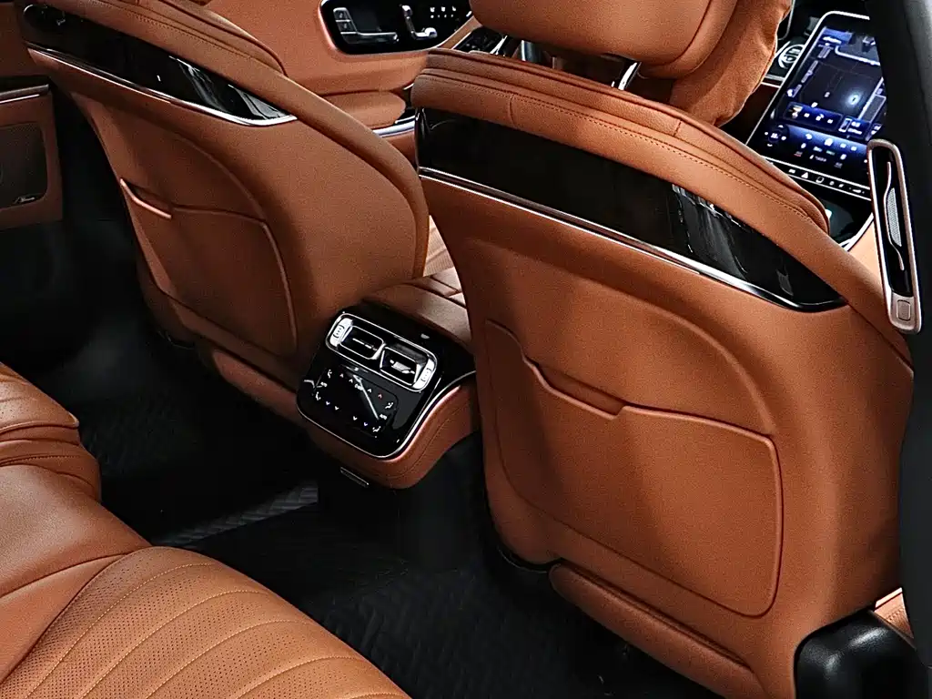 Mercedes-Benz S-Class 2024 — фото 16