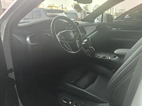 Cadillac XT5 2022