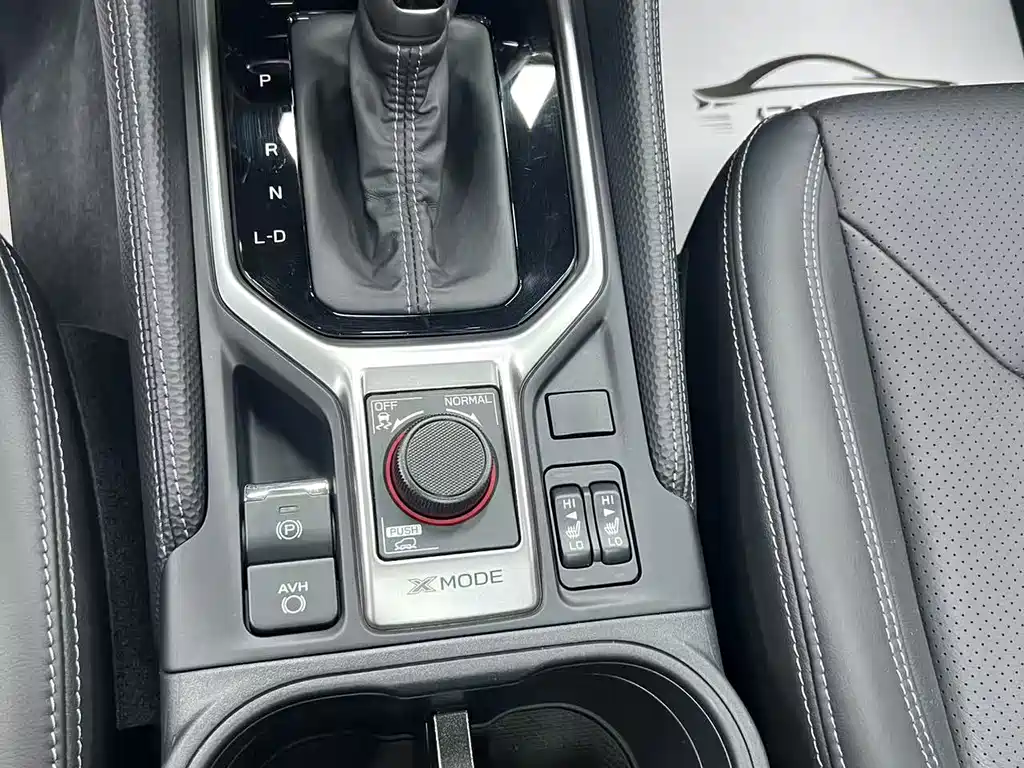 Subaru Forester 2021 — фото 11