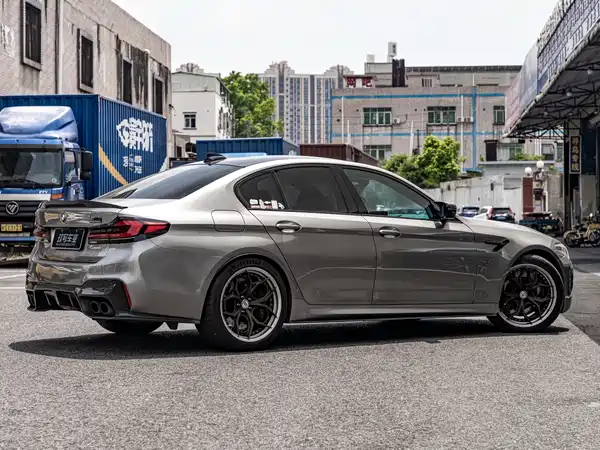 BMW M5 2020