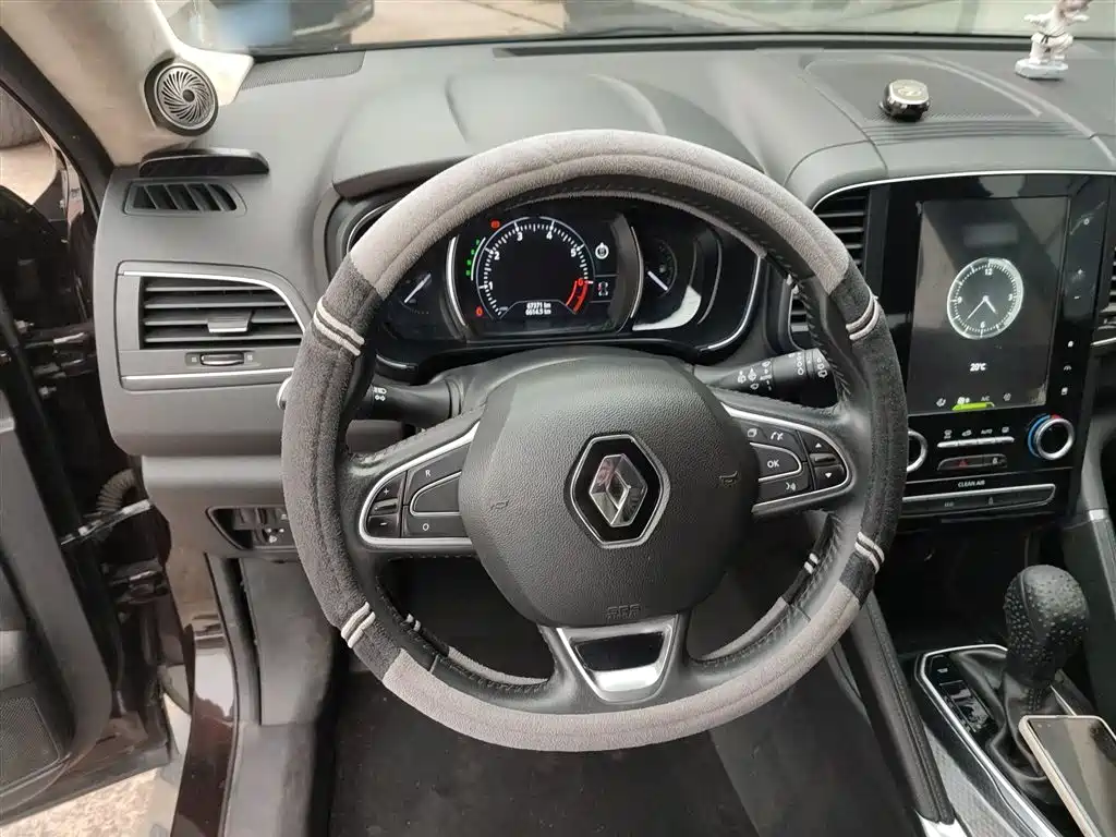Renault Koleos 2020 — фото 11