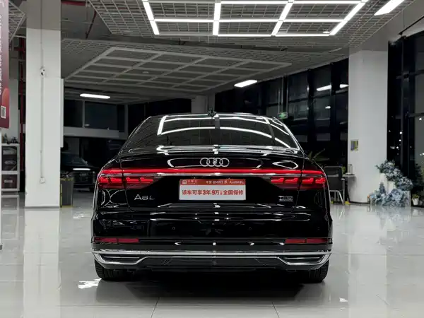 Audi A8 2021