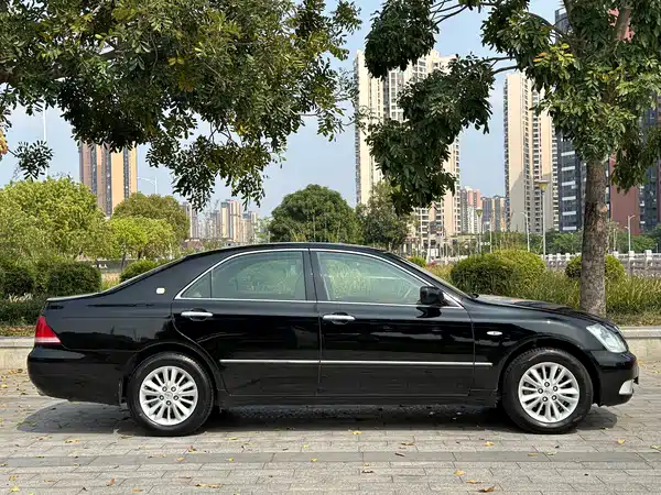 Toyota Crown 2007