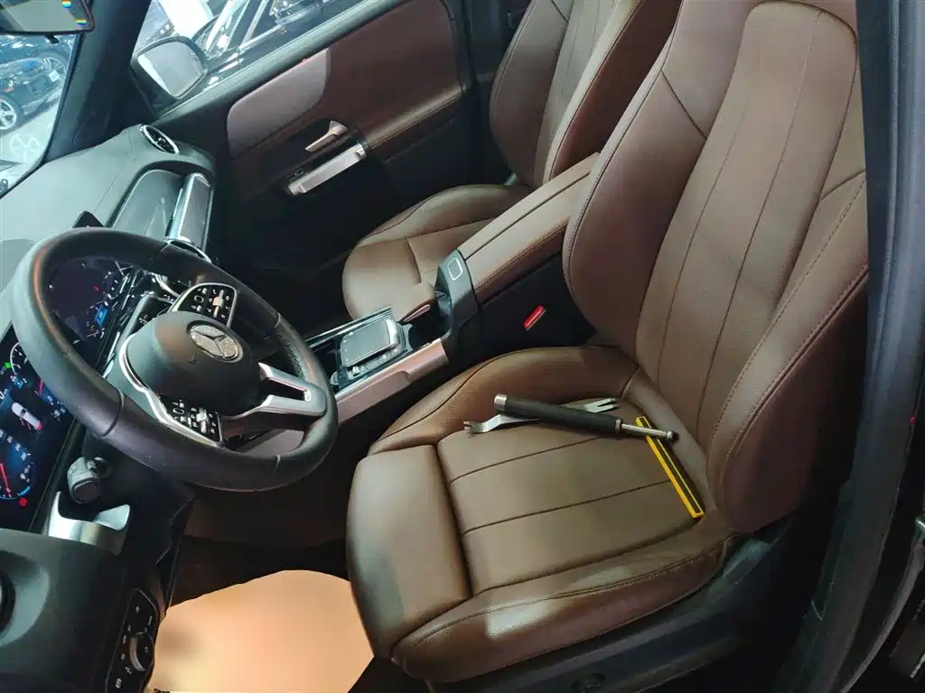 Mercedes-Benz GLB 2022 — фото 15