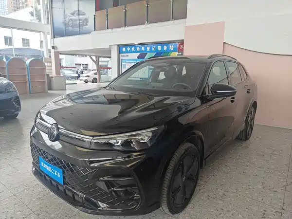 Volkswagen Tiguan L 2024