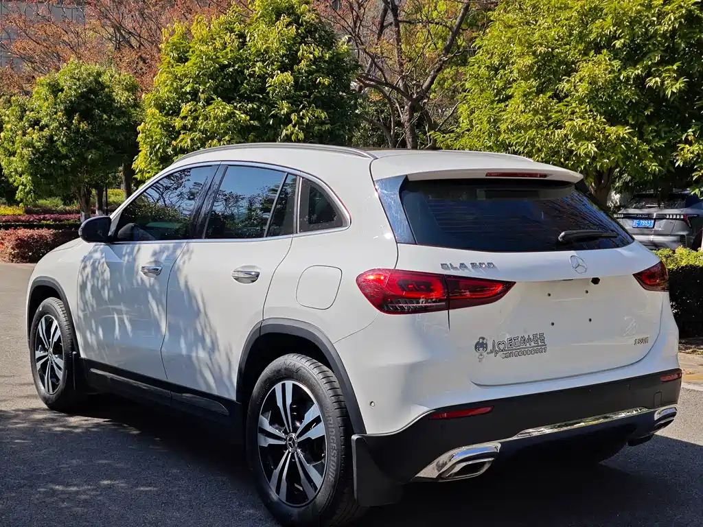 Mercedes-Benz GLA 2022 — фото 6