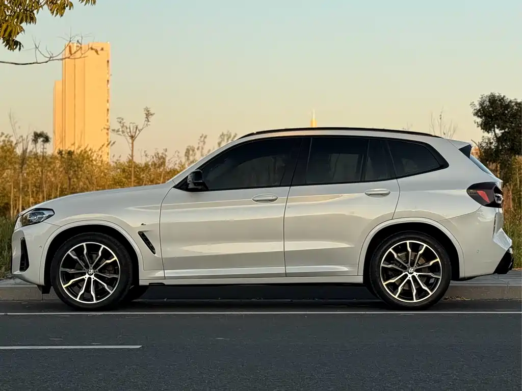 BMW X3 2023 — фото 4