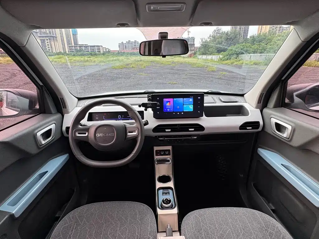 Geely Galaxy Panda 2024