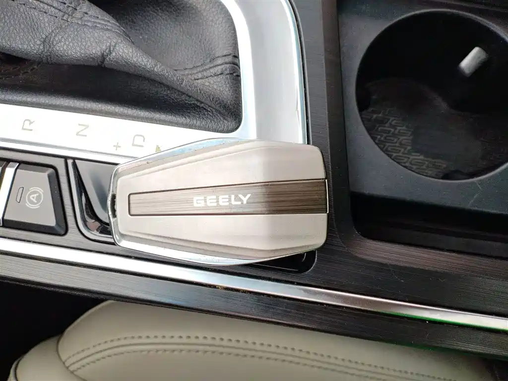 Geely Binrui 2018 — фото 17