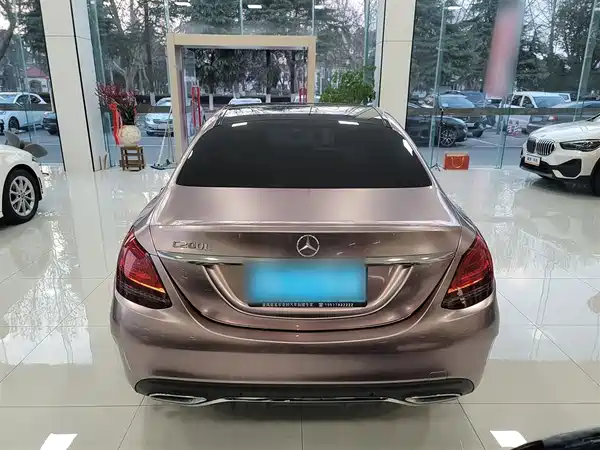 Mercedes-Benz C-Class 2021