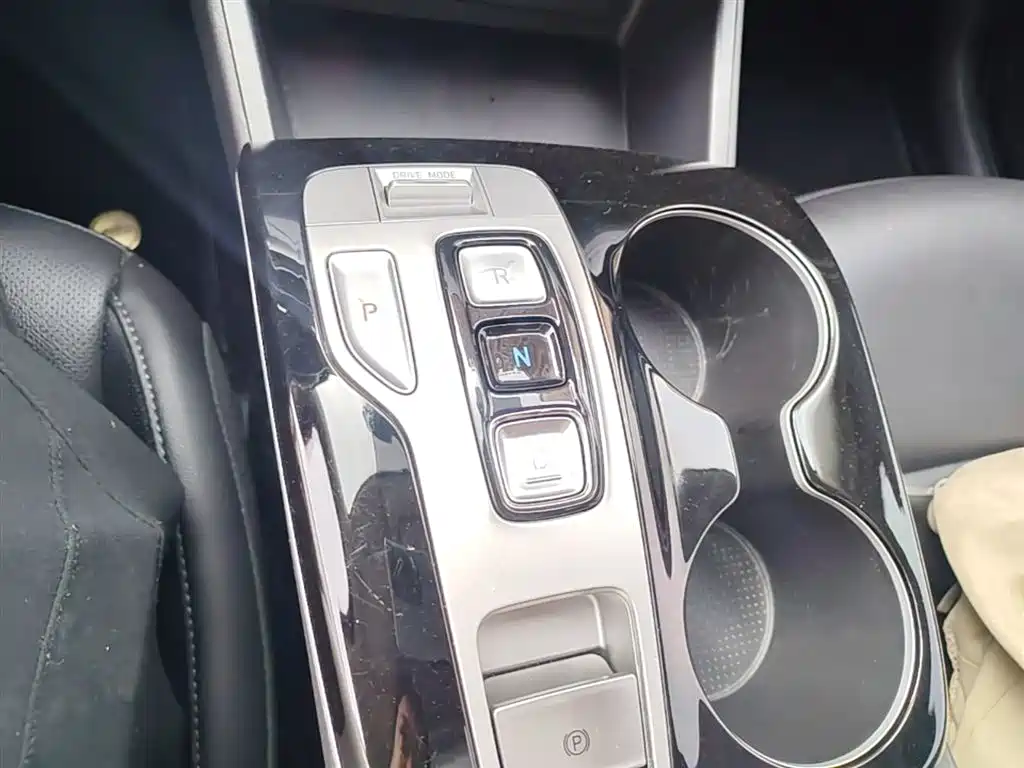 Hyundai Tucson 2023 — фото 14