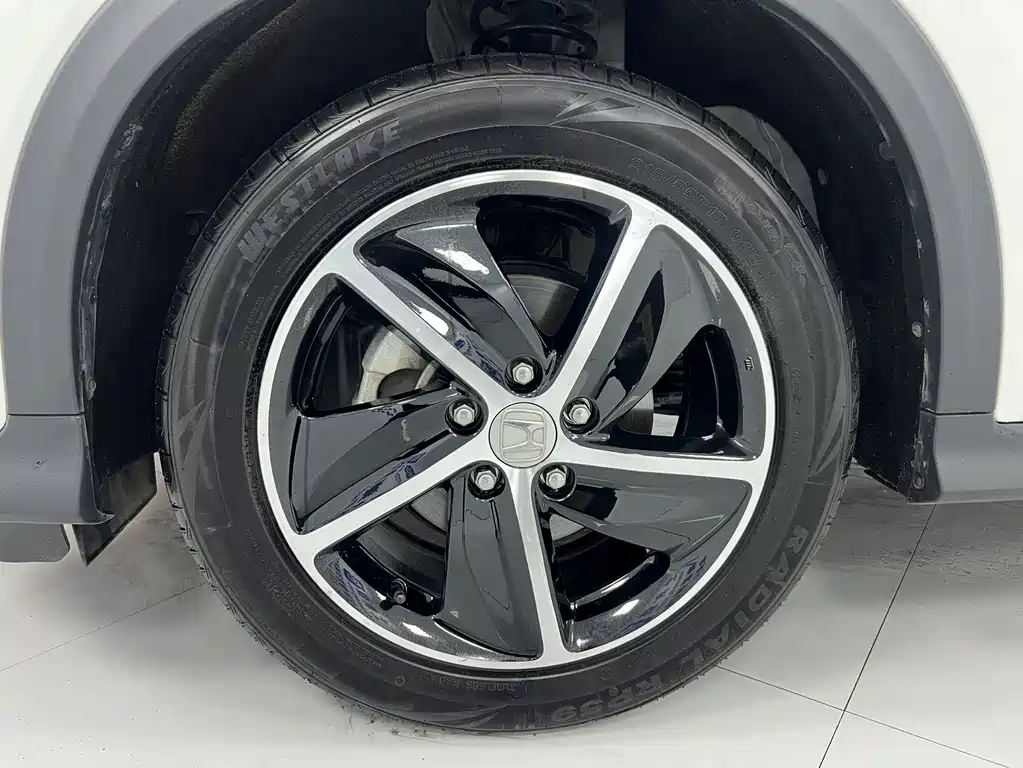 Honda Vezel 2022 — фото 17