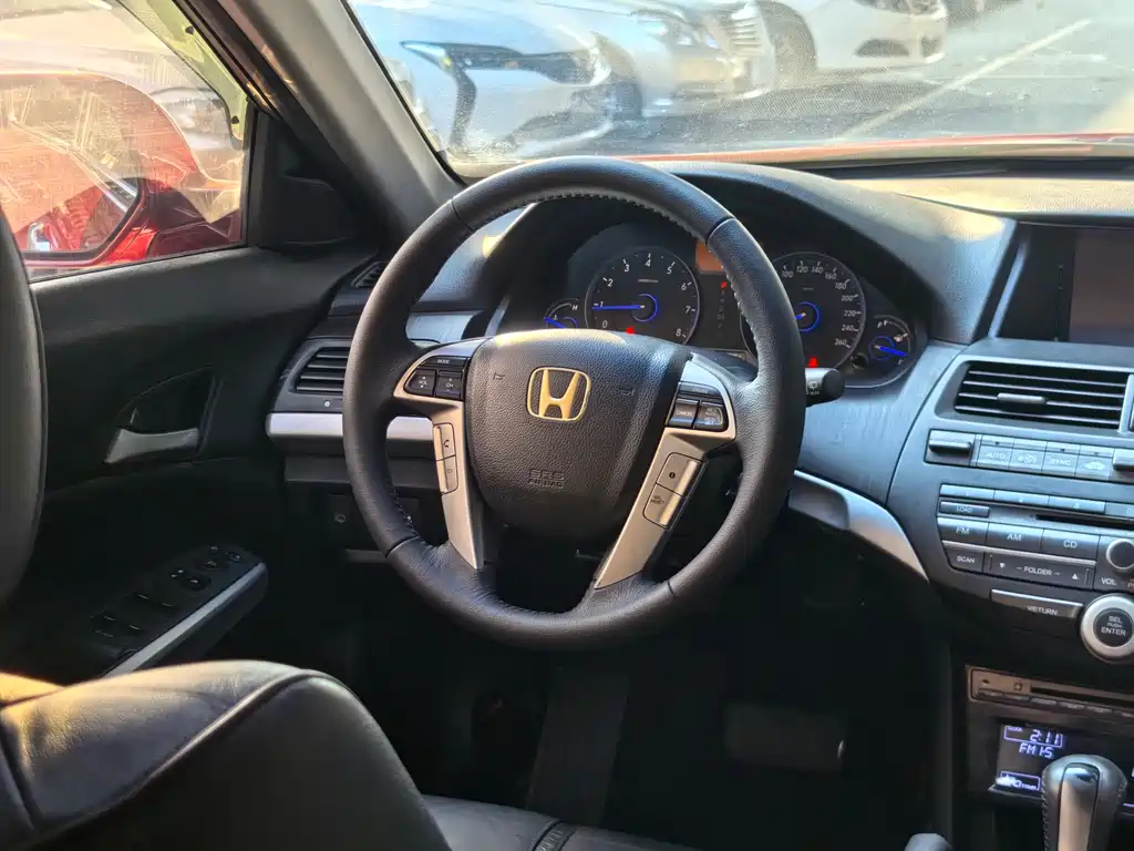 Honda Crosstour 2012 — фото 16